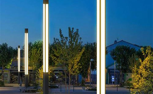 太阳能玉树景观灯定制常见问题与解决方案