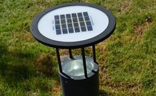 别墅庭院氛围营造：玉树草坪灯选型与布光技巧